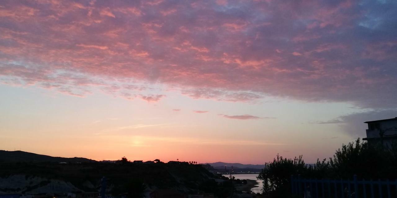 Bed and Breakfast La Roccia Bianca Realmonte Exterior foto